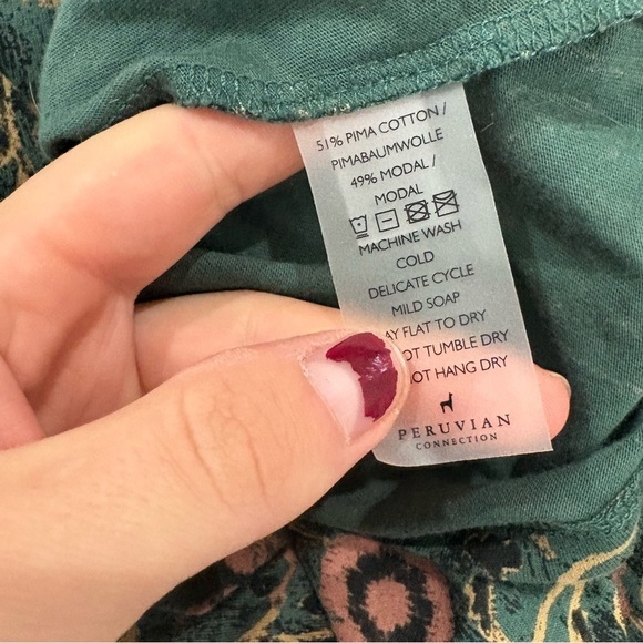 Peruvian Connection Dress Orla Mini Jersey A-Line in Green Paisley - Picture 3 of 5